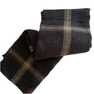 NWT MENS Charcoal Tan White Plaid BANANA REPUBLIC Scarf 72” Long UNISEX SCARF